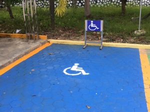 parkir disabilitas